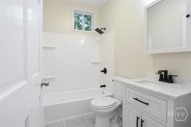 HAVE YOU BEEN LOOKING FOR A DUPLEX WHERE YOU CAN LIVE IN ONE - photo 12