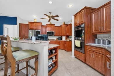 Impressive WATERFRONT home ON TWO LOTS (A HALF ACRE) with 3 - photo 12