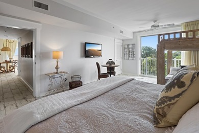 The buyer's condo did not close, so this contract fell through - photo 20