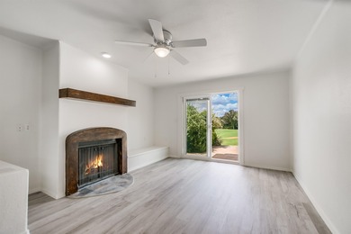 Lake LBJ Townhome/Townhouse For Sale in Horseshoe Bay Texas