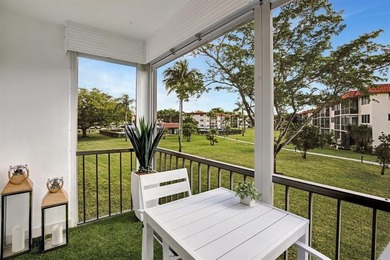 Beautiful Fully Upgraded Full Two Bedroom Condo In Popular Phase - photo 27