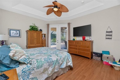 Impressive WATERFRONT home ON TWO LOTS (A HALF ACRE) with 3 - photo 36