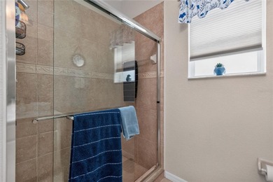 Impressive WATERFRONT home ON TWO LOTS (A HALF ACRE) with 3 - photo 42