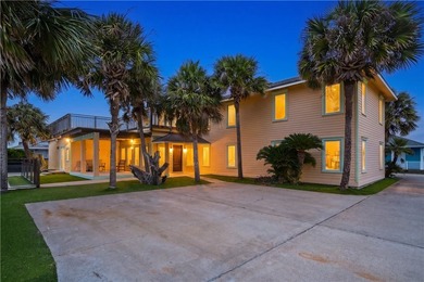 *Summer Place* is one of Port Aransas' most iconic coastal - photo 1