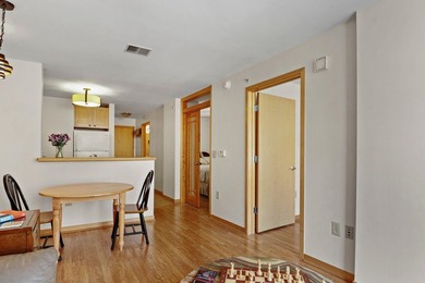 Experience urban living at Metropolitan Place! This sought-after - photo 14