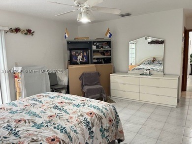 4 Beds/3 Baths in Golden Shores. Just Steps from the Ocean! - photo 22