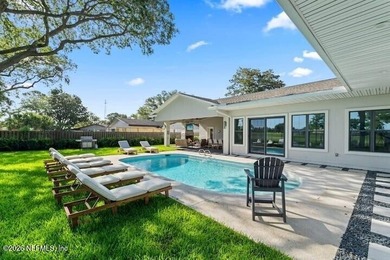 Extraordinary coastal luxury retreat overlooking the - photo 24
