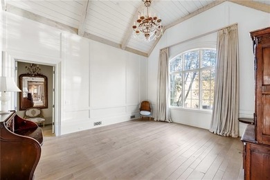 This home is truly magnificent! With its soaring ceilings and - photo 27