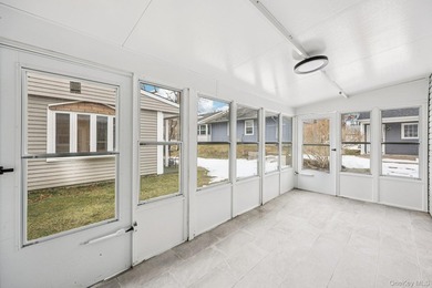Beautifully Renovated Ranch in the Desirable Leisure Knoll - photo 28