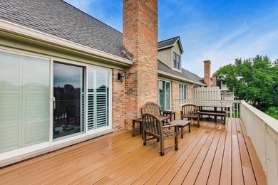 Stunning Updated Home with Water Views in Wedgewood! Welcome - photo 5
