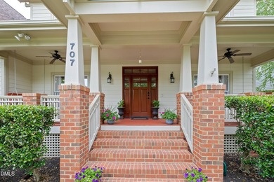 Welcome to this exceptional five-bedroom, four-bathroom home in - photo 5