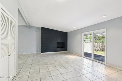 HUGE PRICE REDUCTION! Welcome home to this - photo 11