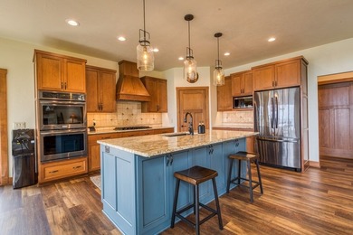 Experience exceptional and extremely private waterfront living - photo 14