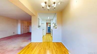 Welcome to Apartment 4C at Pembroke Square - a spacious - photo 16