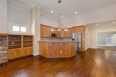 Welcome to 3315 Double Eagle Lane, where low-maintenance living - photo 7
