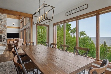 Experience exceptional and extremely private waterfront living - photo 19