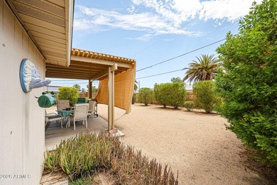 Welcome to Phase 1 of Sun City! This Ready-To-Enjoy 2-BDRM - photo 21