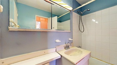 Welcome to Apartment 4C at Pembroke Square - a spacious - photo 22