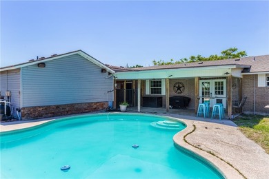 Welcome to 3701 Waldron Road! This renovated 3 bedroom, 2 - photo 6