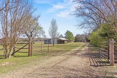 (private lake, pond, creek) Home For Sale in Ivanhoe Texas