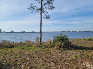 Beautiful Lagoon Front Residential building lot. Vacation / - photo 2