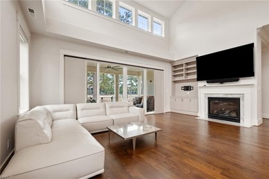 This stunning luxury home, located within sought after Kingsmill - photo 11