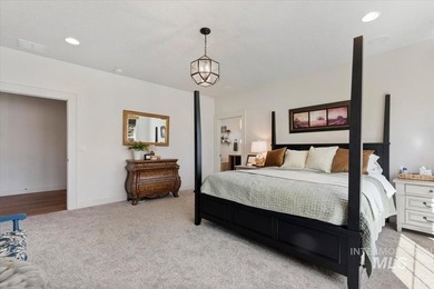 Don't miss this 2018 Parade Home, built by Vantage Homes with - photo 22