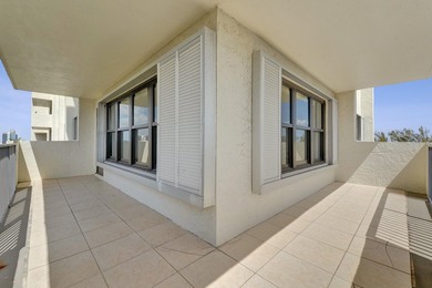 Rarely available 3BR/2.5BA corner unit offering direct - photo 28