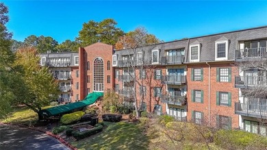 (private lake, pond, coastal) Condo Sale Pending in Atlanta Georgia