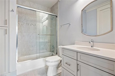 This stunning luxury home, located within sought after Kingsmill - photo 34