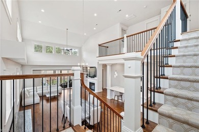 This stunning luxury home, located within sought after Kingsmill - photo 42