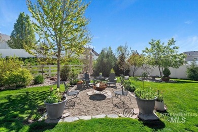 Don't miss this 2018 Parade Home, built by Vantage Homes with - photo 43