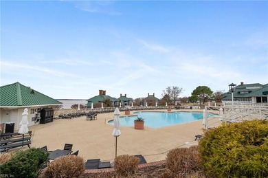 This stunning luxury home, located within sought after Kingsmill - photo 49