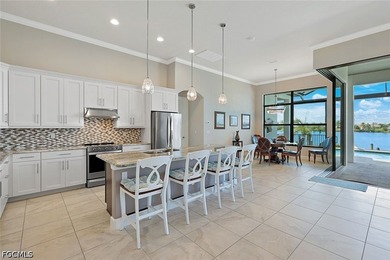 Rare combination of newer construction, panoramic open water - photo 13