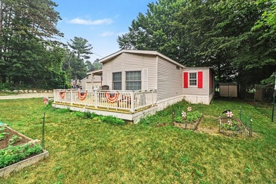 Life is better by the lake! Just two blocks from Lake Michigan - photo 22