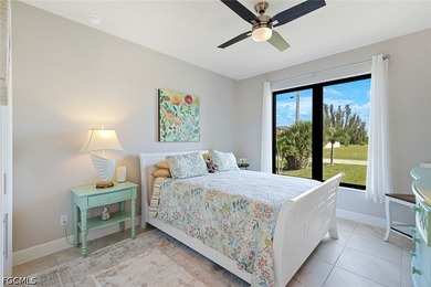 Rare combination of newer construction, panoramic open water - photo 25