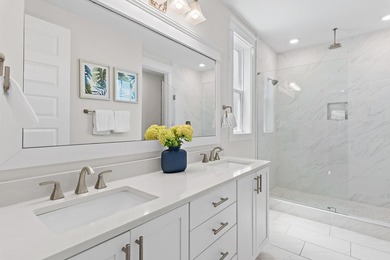 Just Listed- fully furnished, and complete with a golf cart - photo 32