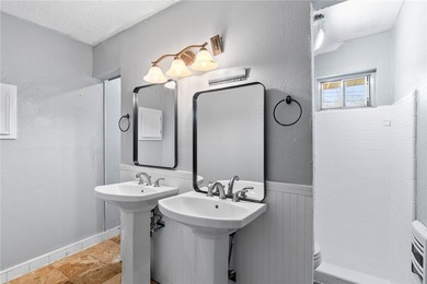 Charming 3-bedroom, 1-bath home full of character and timeless - photo 7