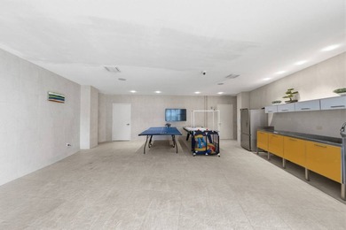 Welcome to 186 Flagg Place, a rare modern masterpiece perched - photo 38