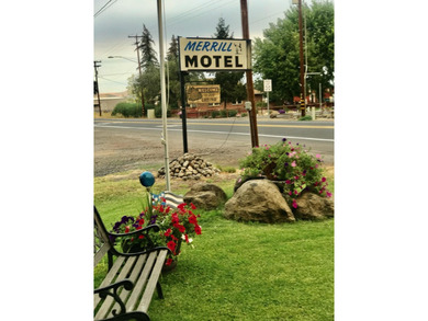 (private lake, pond, coastal) Commercial Sale Pending in Merrill Oregon