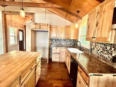 GORGEOUS LAKE HOME WITH PREMIER SANDY FRONTAGE ON - photo 11