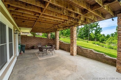 Located in a highly sought-after gated, golf cart-friendly - photo 44