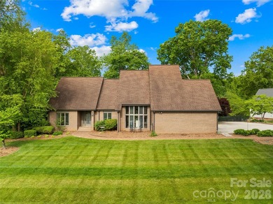 Experience the perfect blend of tranquility and lifestyle in - photo 2