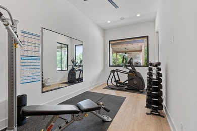 Stunning custom home in Horseshoe Bay offering elevated Hill - photo 23