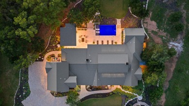 Stunning custom home in Horseshoe Bay offering elevated Hill - photo 38