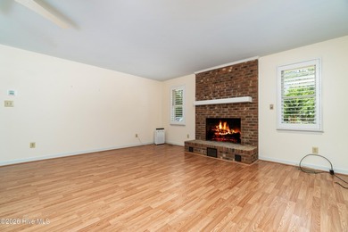 Welcome to 6200 Ibis Lane! This beautifully updated, move-in - photo 8