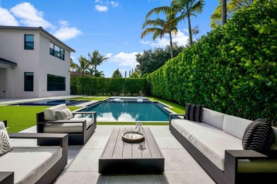 The last home built in The Oaks in 2019, this contemporary - photo 11
