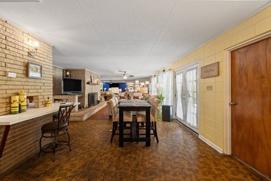 What a hidden jewel! It's not very often you find acreage in the - photo 18