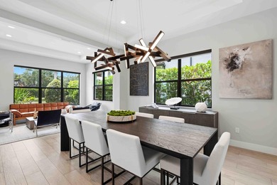 The last home built in The Oaks in 2019, this contemporary - photo 19