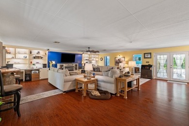 What a hidden jewel! It's not very often you find acreage in the - photo 25